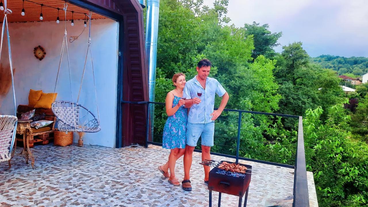 Inaisi Hotel Kutaisi Eksteriør bilde