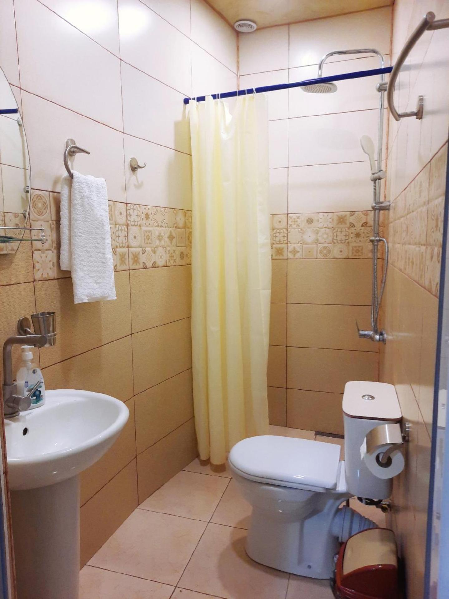 Inaisi Hotel Kutaisi Rom bilde